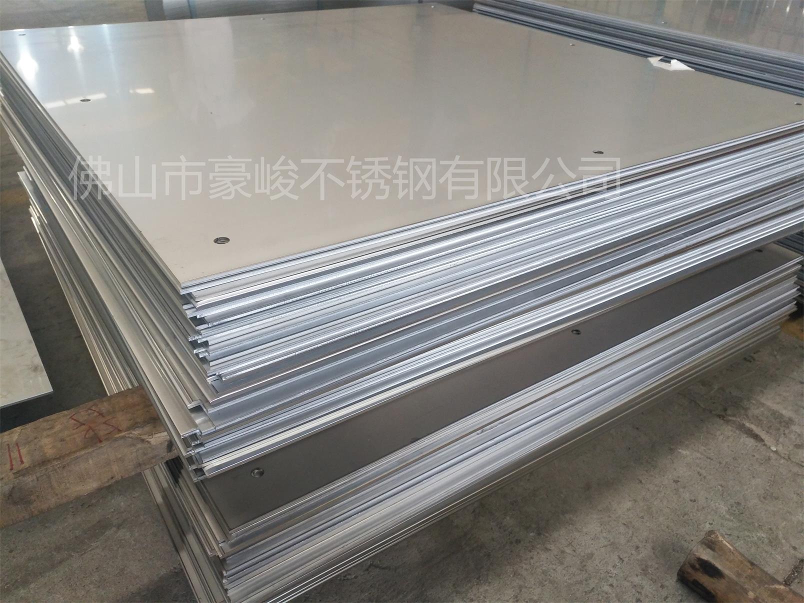 廣東豪峻中厚板激光切割加工，品質(zhì)優(yōu)越