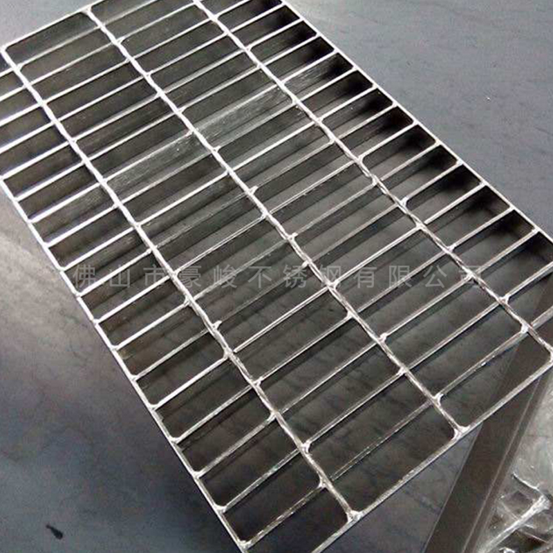 	佛山哪里有不銹鋼排水溝蓋板定制廠家 豪峻不銹鋼來(lái)圖定制加工