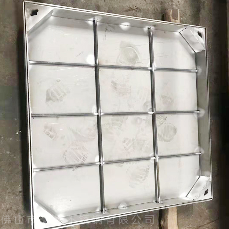 不銹鋼隱形井蓋加工廠家，專業(yè)設計團隊 優(yōu)良加工體系 品質(zhì)一流