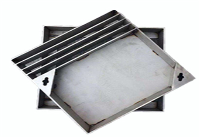 連續(xù)的雨季路面積水304不銹鋼排水溝蓋板少不了？