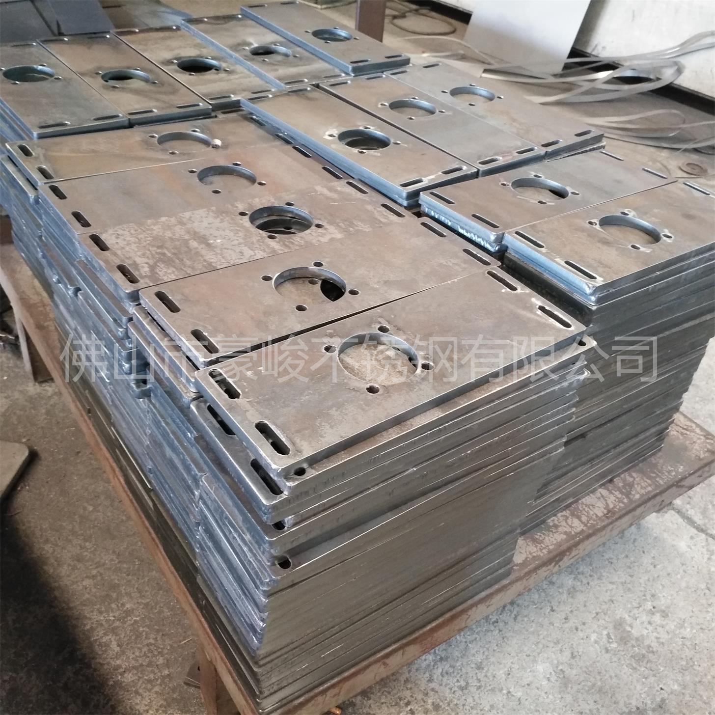 熱鍍鋅鐵板切割加工