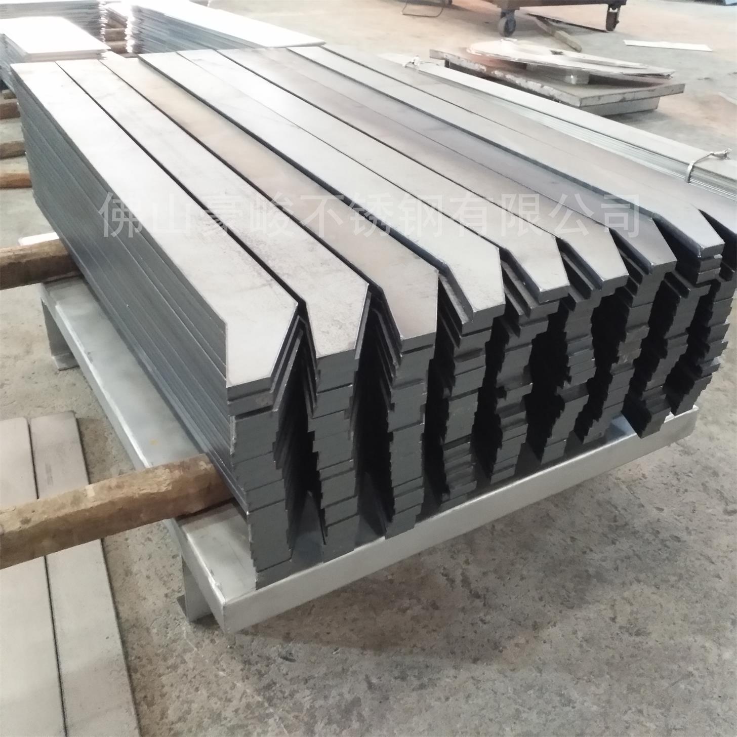 立柱切割加工 立柱切割加工